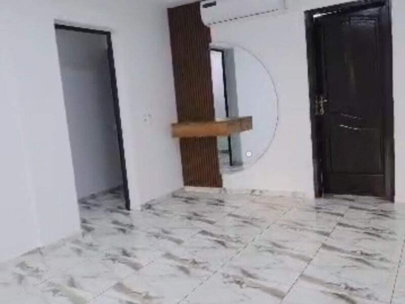 APPARTEMENT 3 CHAMBRES A VENDRE A MARCORY RESIDENTIEL