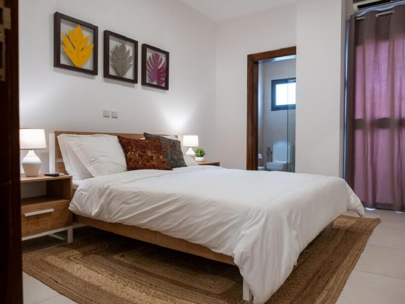 ZONE 4 RUE DU CANAL A LOUER 4 PIECES AU 7EME ETAGE