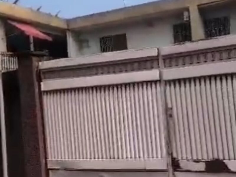 TERRAIN DE 1200 m2 A VENDRE ZONE 4, RUE DU CANAL