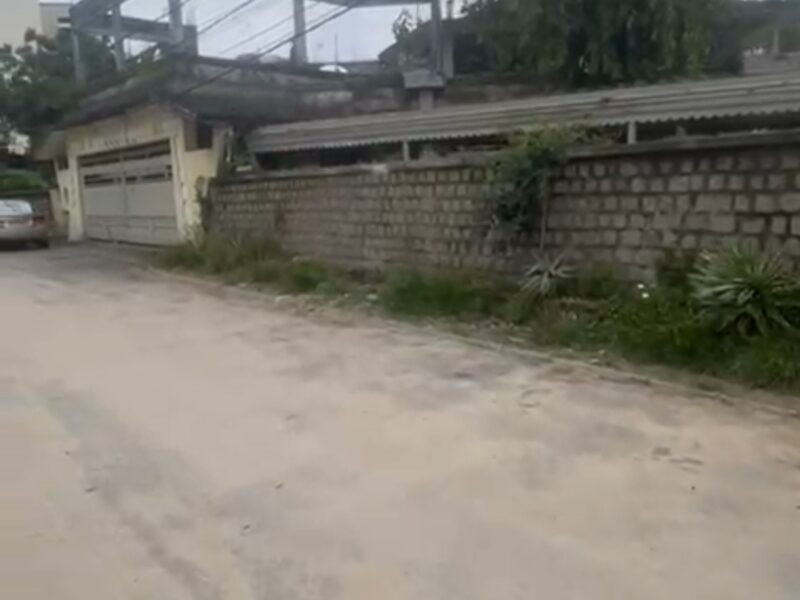 TERRAIN DE 2182 m2 A VENDRE ZONE 4, RUE LUMIERE