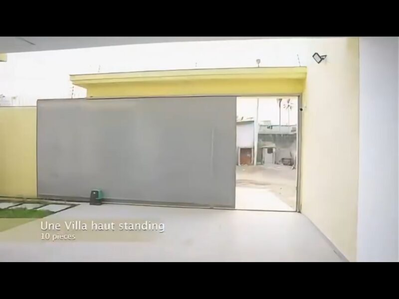 VILLA 10 PIECES A VENDRE COCODY ANGRE NOUVEAU