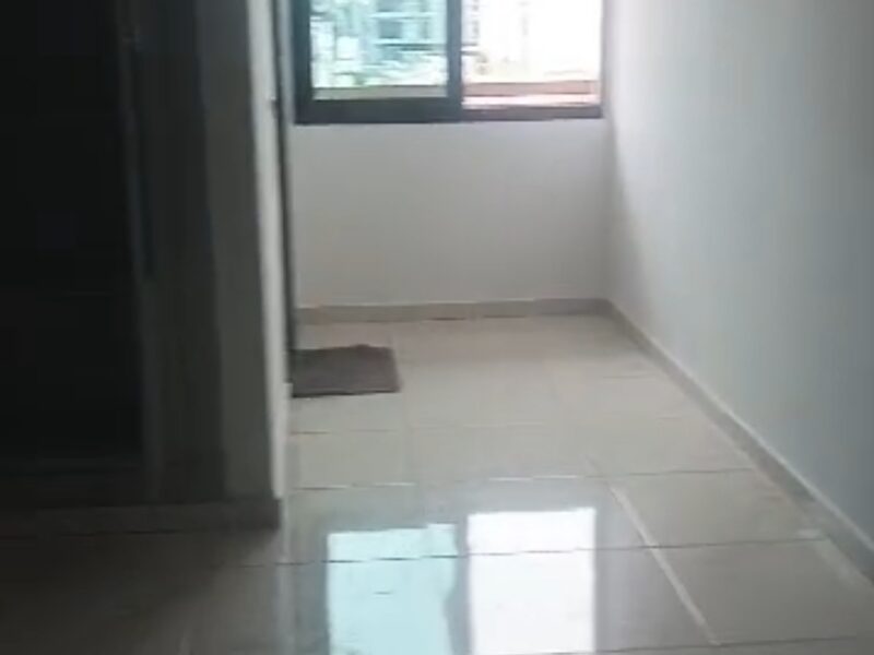 APPARTEMENT A LOUER ZONE 4 RUE DU CANAL EN FACE HOTEL KENNY