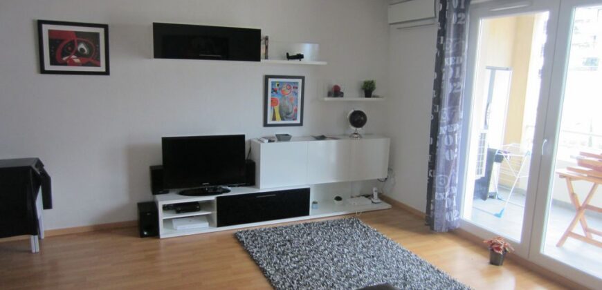 Appartement 3 pièces meublé à Marcory Zone 4