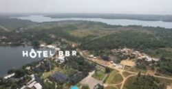 TERRAIN (PARCELLE) A VENDRE A JACQUEVILLE BAIE DES MILLIARDAIRES