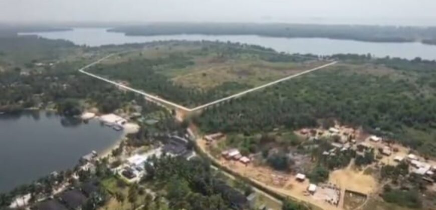 TERRAIN (PARCELLE) A VENDRE A JACQUEVILLE BAIE DES MILLIARDAIRES